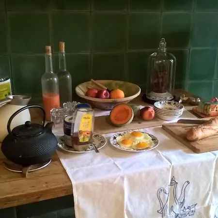 Maison Et Jardin Talinou